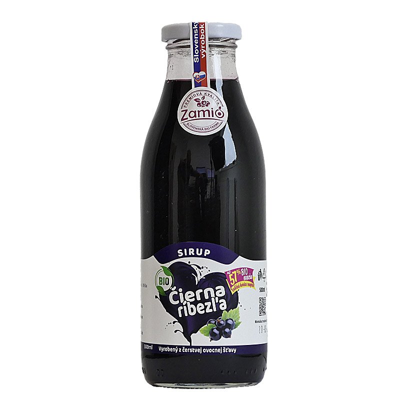 fľaša sklo 500ml objem plná ovocné šťavy prírodnej 100% šťavy od Slovenkého producenta ovocných štiav ZAMIO a MOY
